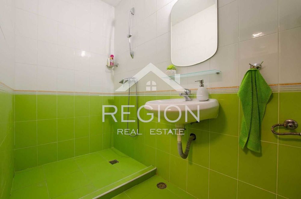 Дава се под наем Двустаен апартамент в Варна, Център - 60 кв.м за 484.5 € - Снимка #11