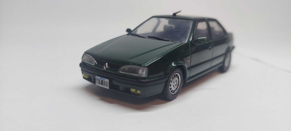 Machete 1/43 Norev Solido Hachette