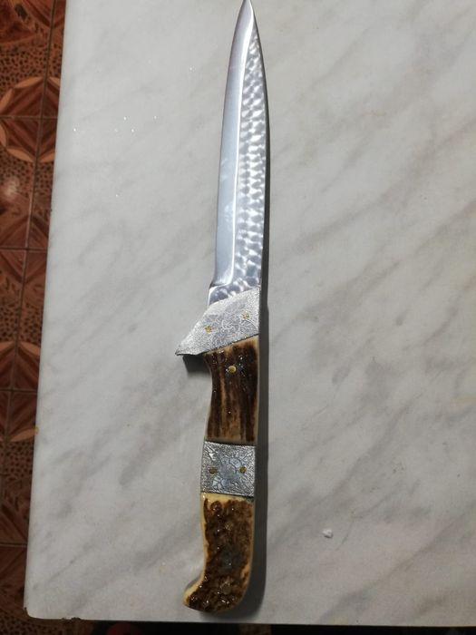 Vând Cuțite și Bristi