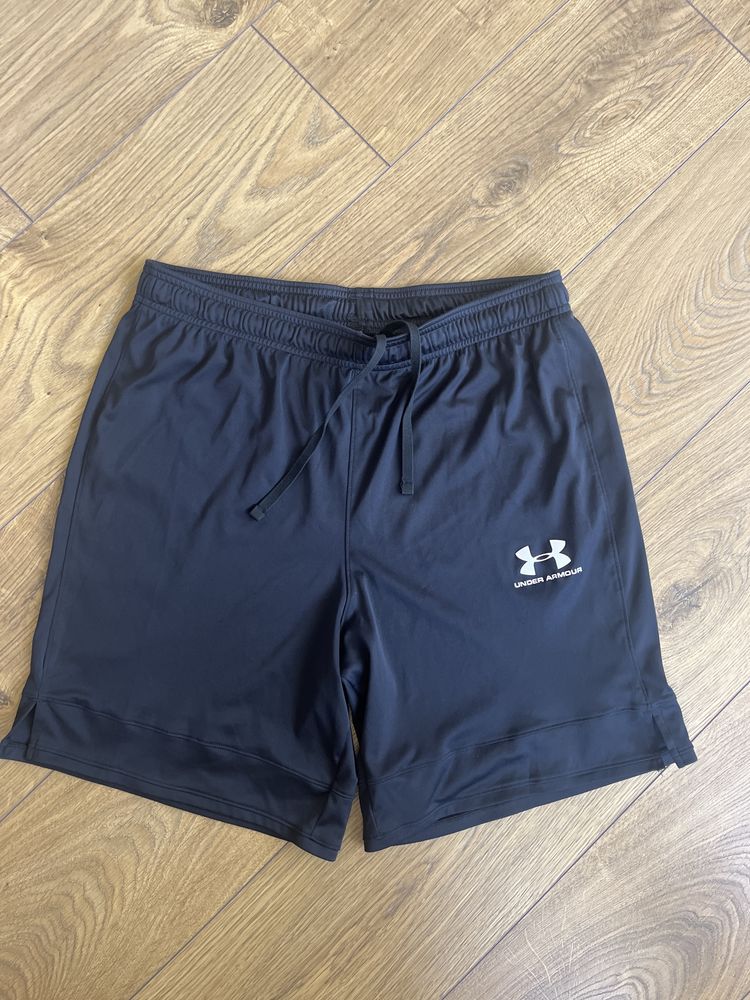 Under Armour :  размер Л / Оригинал