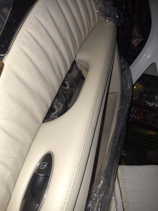 Кори за врати за Мерцедес W 211