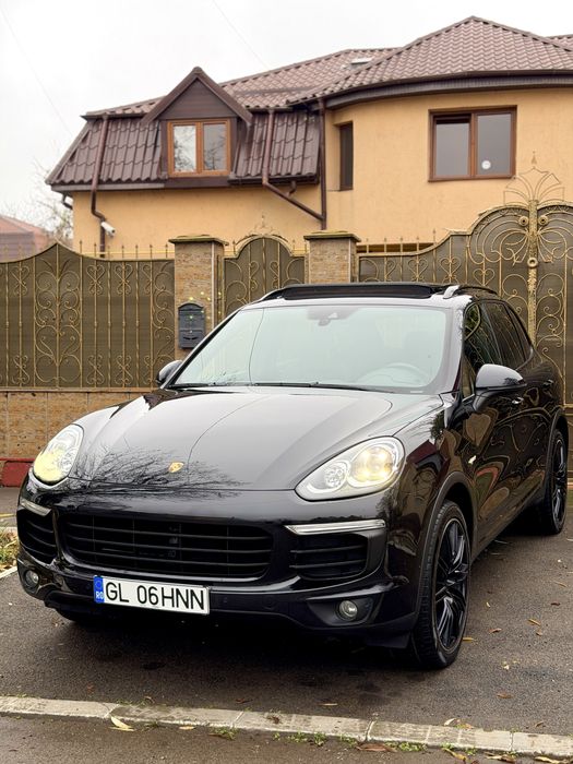 Porsche Cayenne 3.0 Benzină S E-Hybrid 416 CP. 2015
