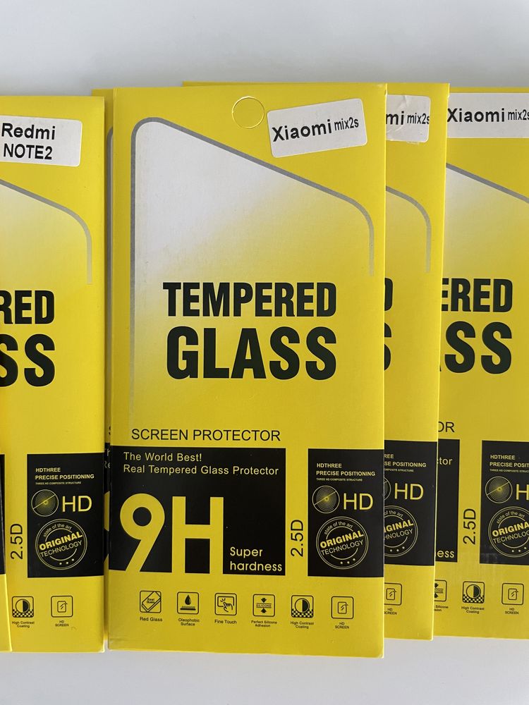 Продам новые  защитные стекла  на redmi и xiaomi