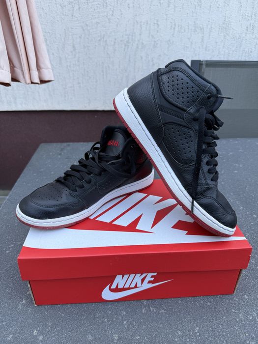 Adidasi,Sneakersi ghete nike,Jordan jumpman nr 41 si 26 cm
