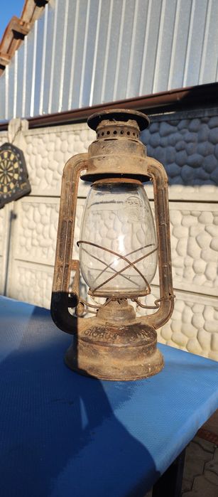 Vând felinar vechi pe petrol,gaz lampant