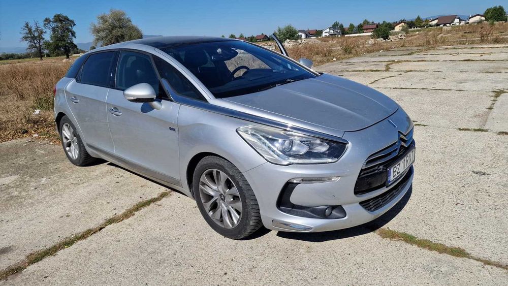 Citroën DS5 Hybrid4 2013 – 200 CP, 4x4 hibrid diesel