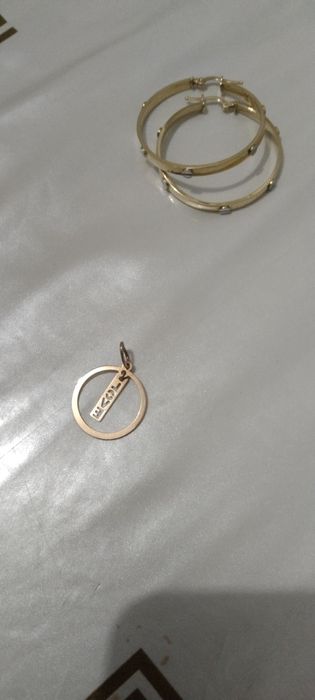 Золотые сережки 65000тг