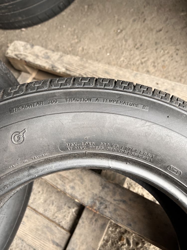 2 anvelope vara 205/65/15 , Maxxis , 7.5 mm