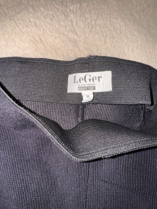 Pantaloni LeGer, marimea 36