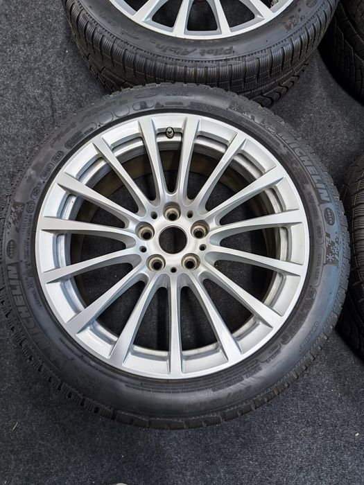 Set Jante cu anvelope iarna Bmw seria 5 g30 g31 R18