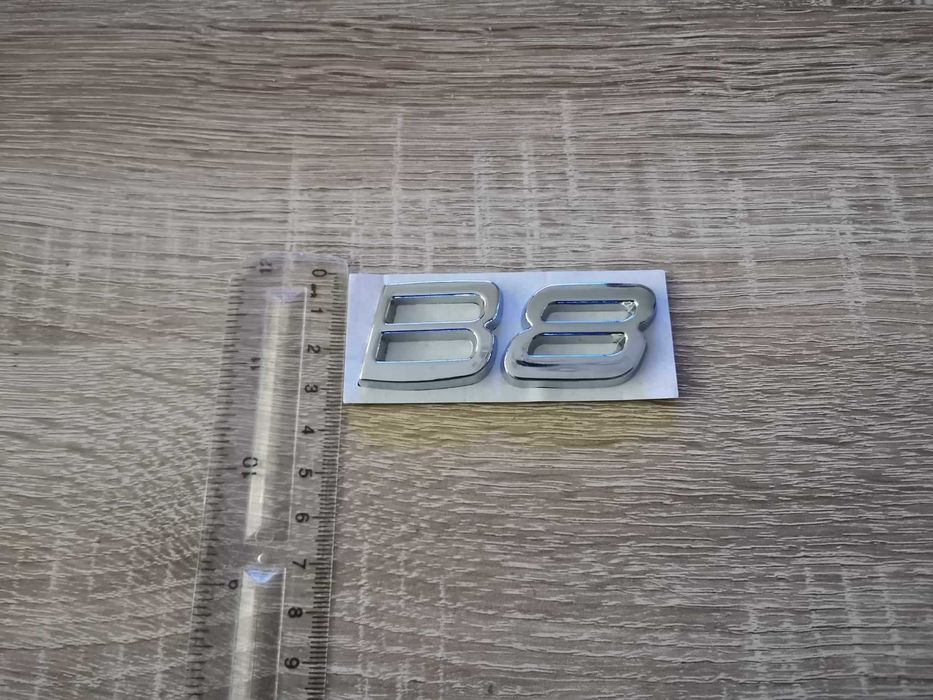 сребристи емблеми Волво Volvo B8