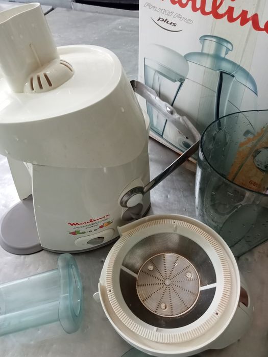 Продам соковыжималку