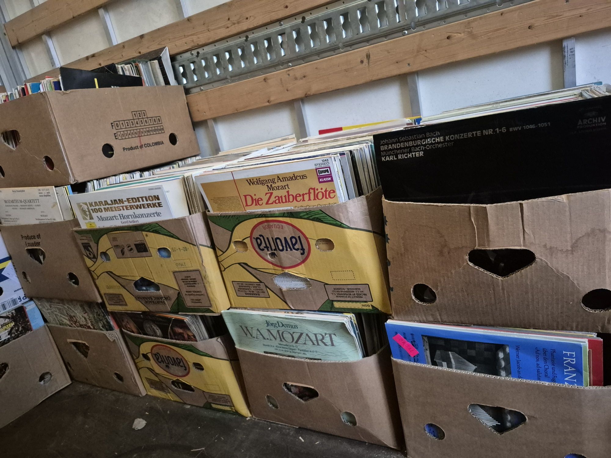 Lot 200LP [bucăți]Discuri Vinil colectie muzica clasică 1960-1990,

To