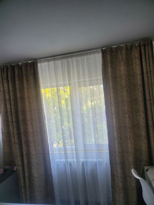 Draperii groase 150 lei perechea