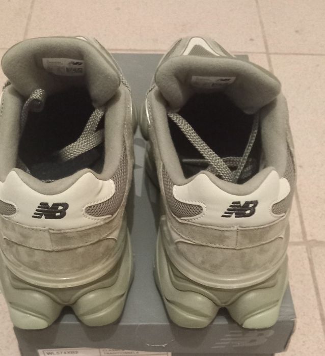 New balance 9060 dark olive