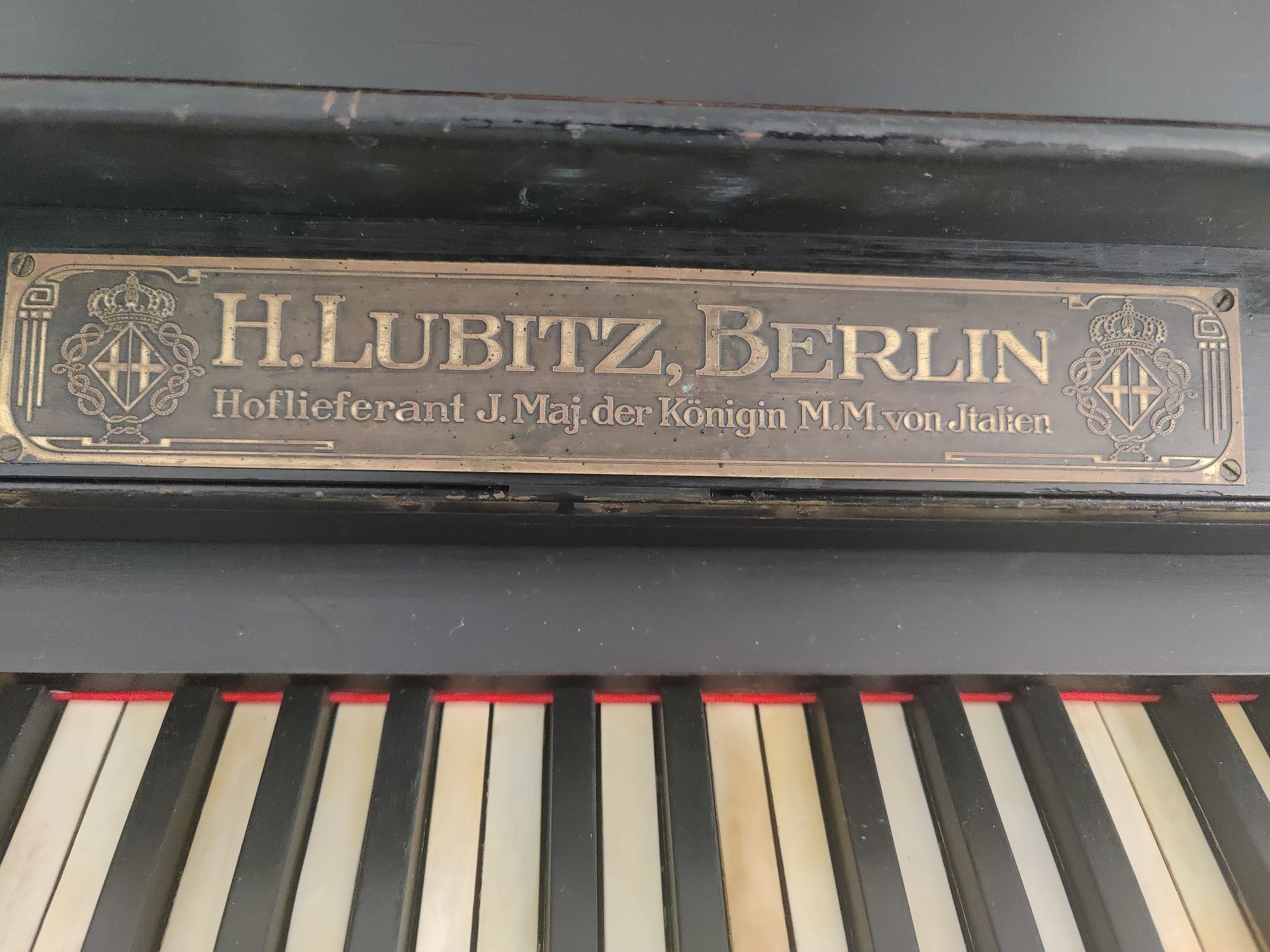 Pianină H. Lubitz Berlin