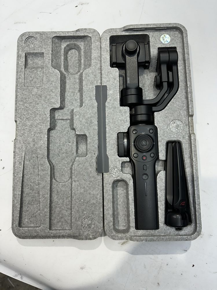 Sistem de stabilizare Zhiyun Smooth 4, Black