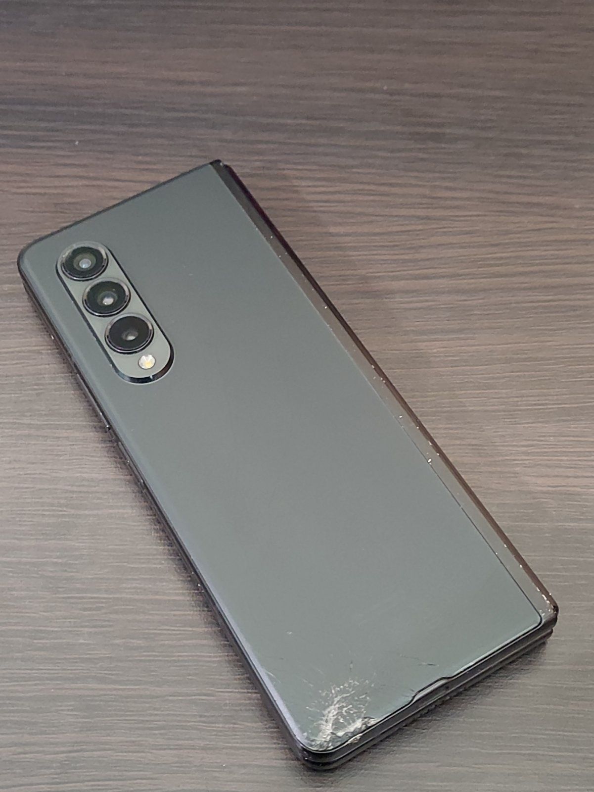 Samsung Z fold 3