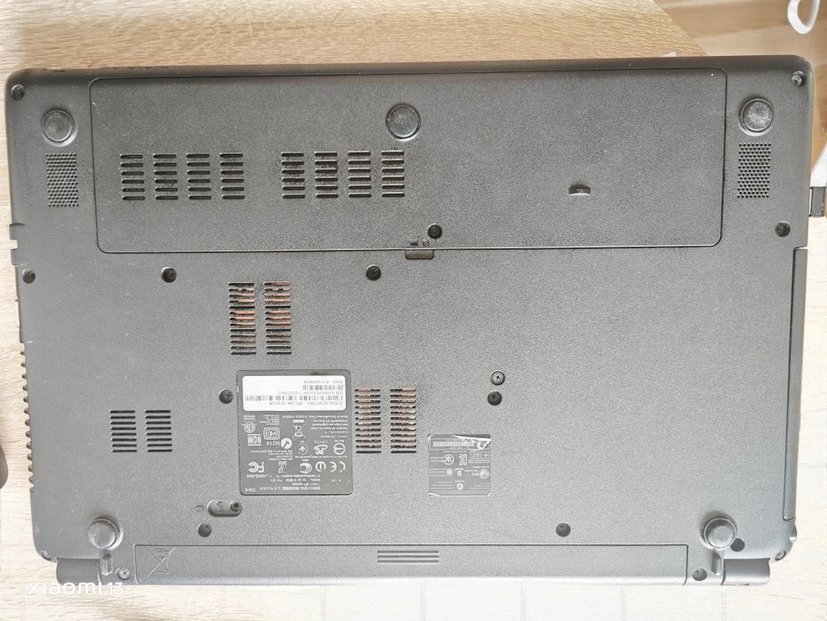 Laptop acer E1-570G