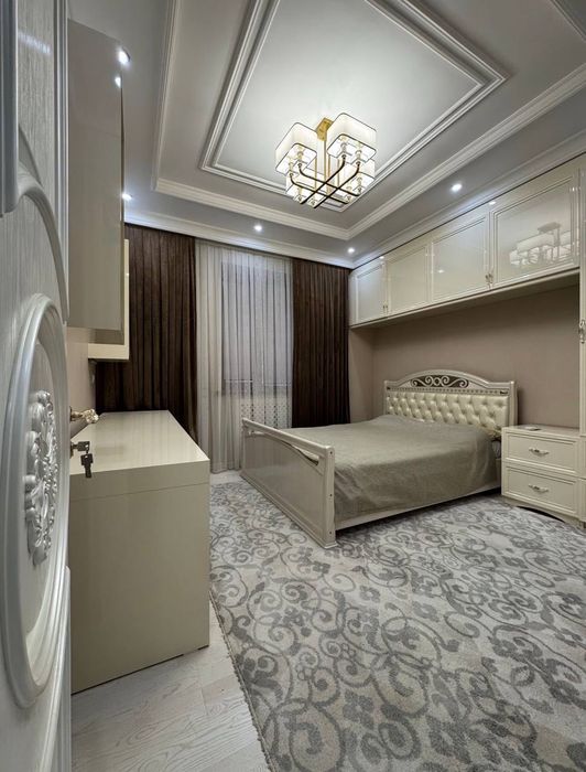 Сдаётся шикарная квартира - Dream House