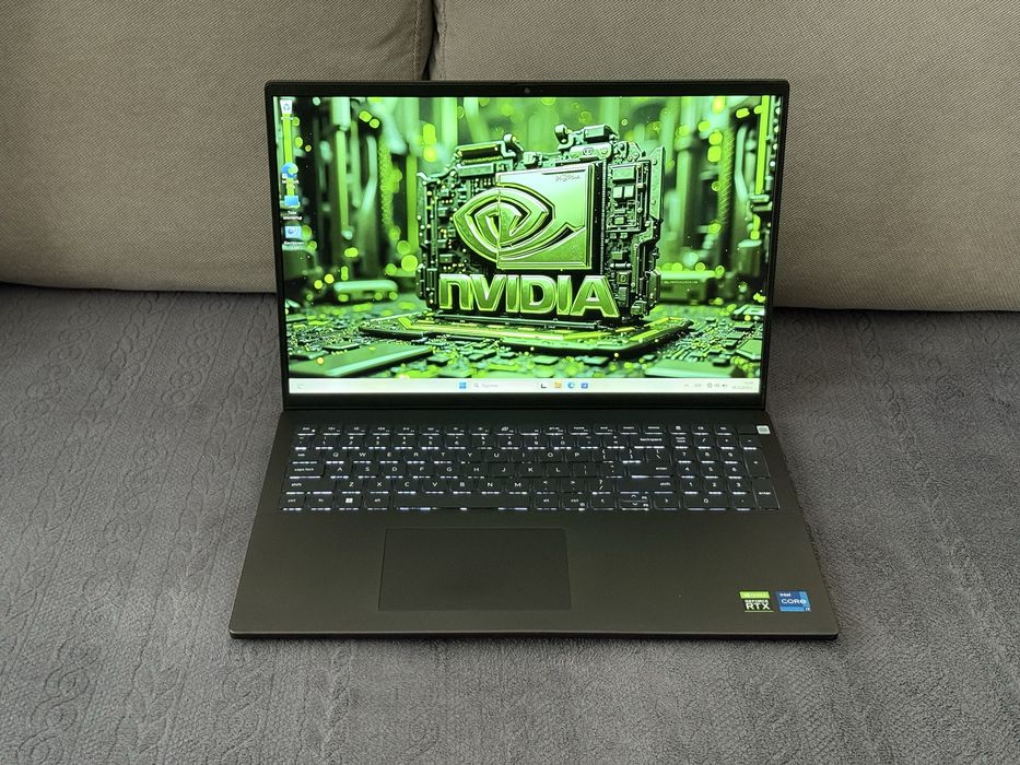 16’FHD+IPS/i7-12700H/RTX 3050/Dell Vostro 7620/16GB DDR5/512GB SSD