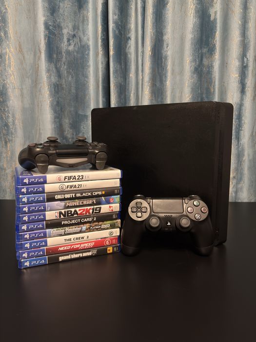 Playstation 4 slim 1Tb