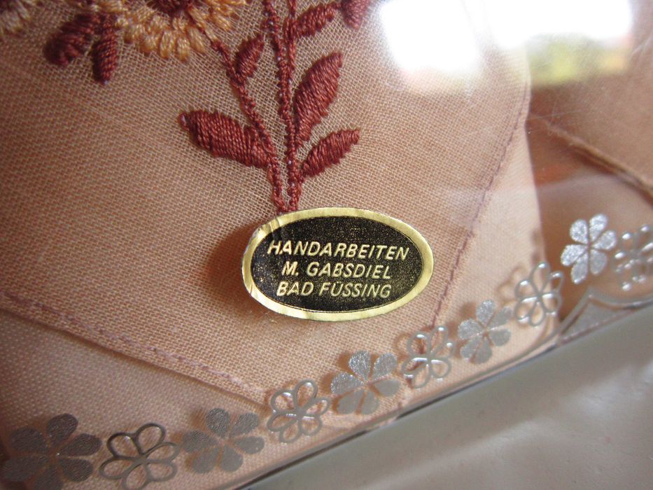 cadou rar Set vintage batiste bumbac brodate handmade Germany 1980