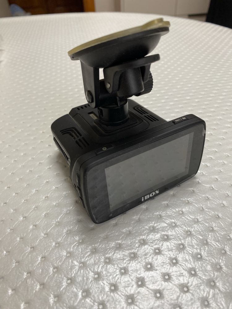 Видеорегистратор iBox Combo F5+ Signature