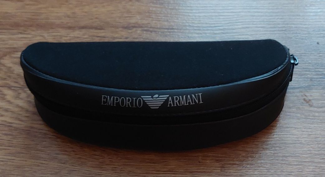 Оригинални калъфи за очила RAY-BAN, Armani, Prada, Police и други