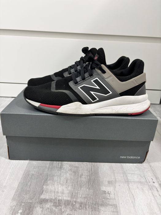 New Balance 247 42 1/2