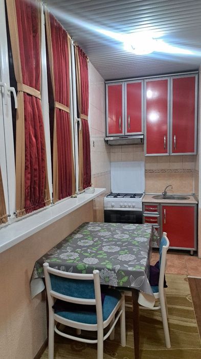 Сдаю квартиру Яшнабадский р-он Авиасозлар-1. 2-ком 1-этаж 4-этажном До