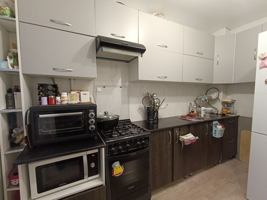 Продам кухонный гарнитур