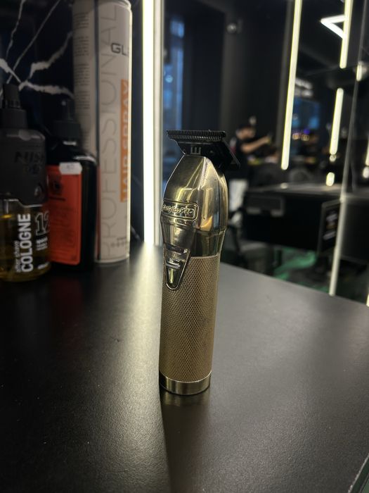 Masina de contur Babyliss skeleton, stare impecabilă!