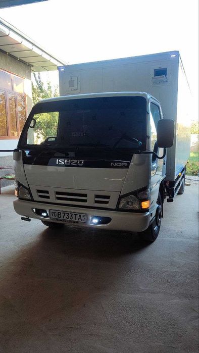 Isuzi 5 tonnalik sotiladi