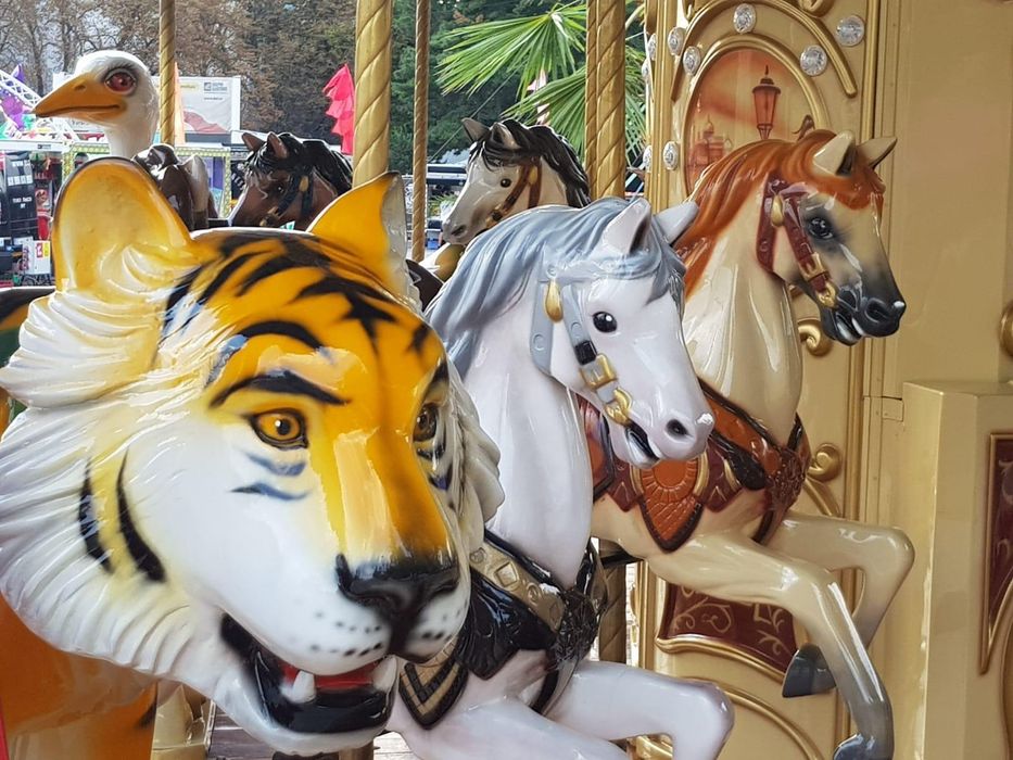 Carusel evenimente de inchiriat / jucarii - petreceri/nunti/botezuri