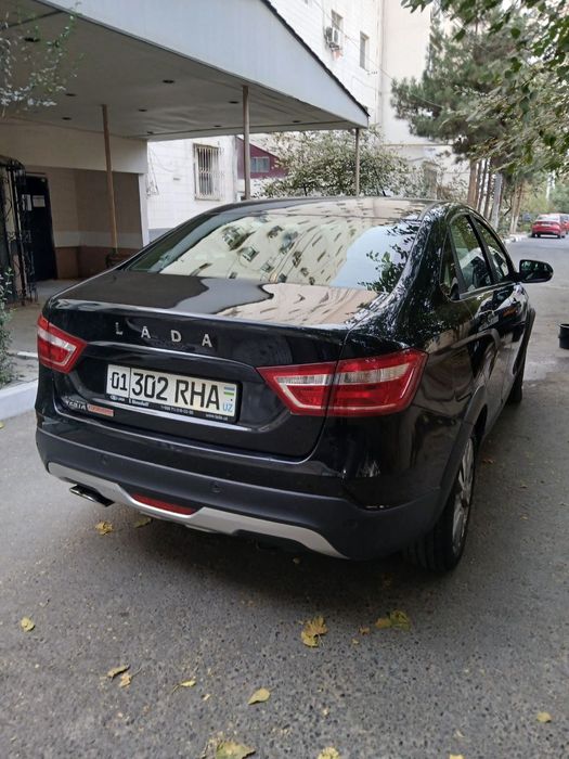 Lada Vesta se cross