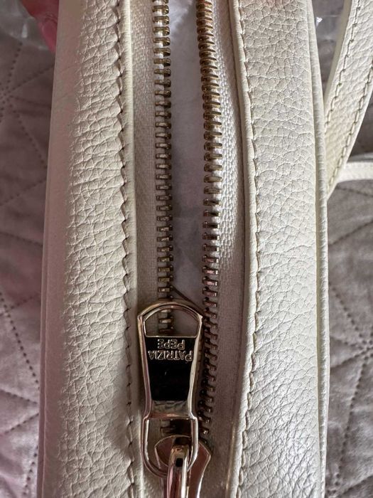 чанта Patrizia Pepe естествена кожа