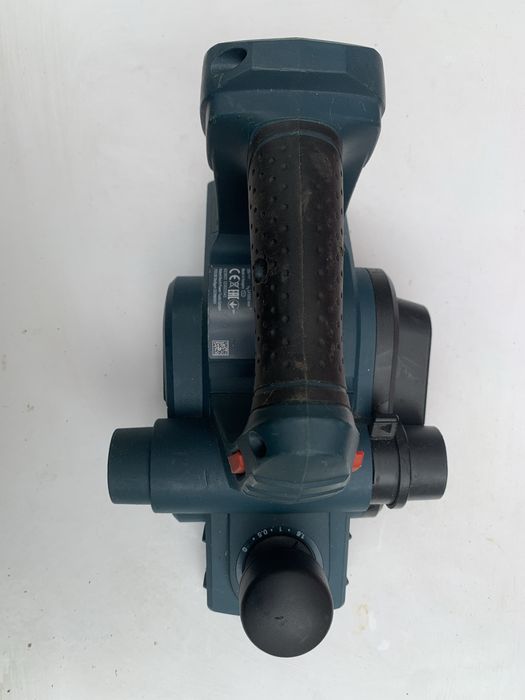 Bosch GHO 18V-LI/акумулаторно ренде