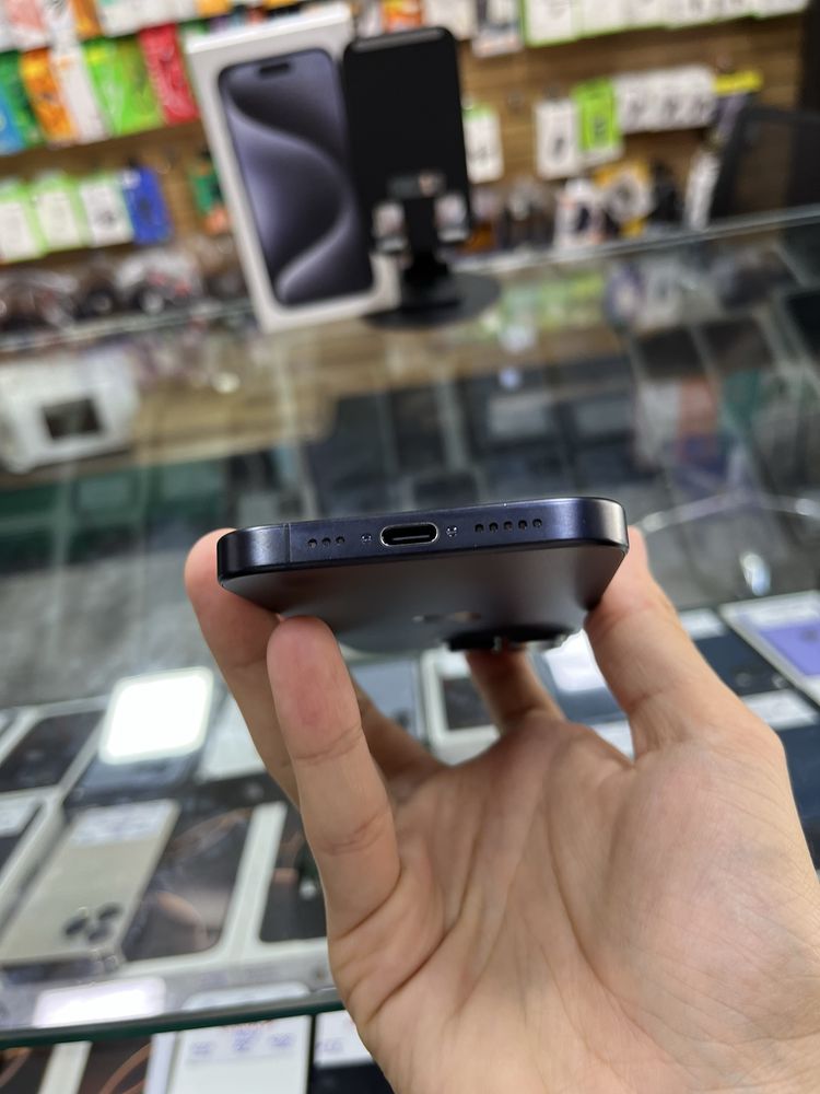 Iphone 15 Pro 128gb 88% Blue sim - Naqd va halol nasiya savdoga