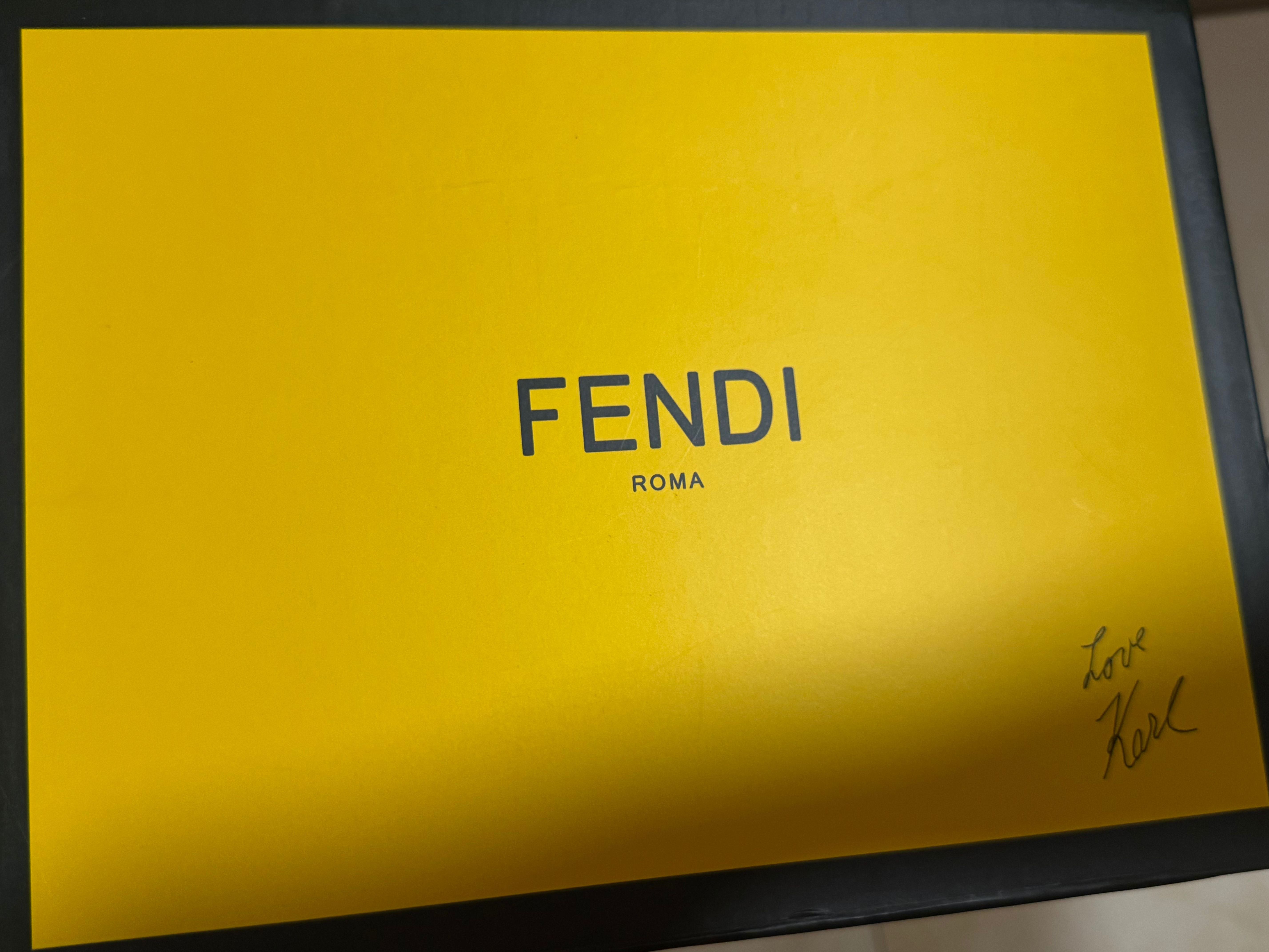 Чанта текстил и естествена кожа Fendi