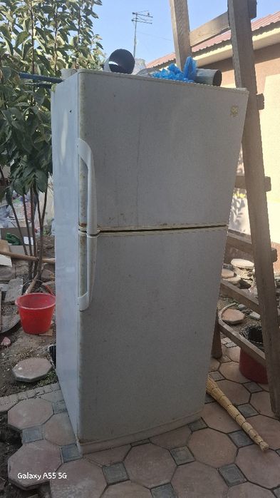 Холодильник рабочий