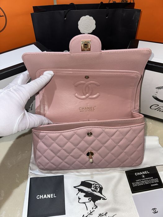 Geanta Dama Chanel 26cm Roz cu accesorii aurii