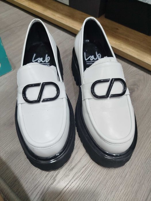 Обувь женская...