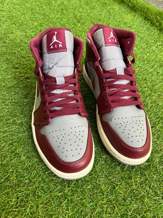 Мъжки маратонки : Nike Air Jordan Mid Team Red 43