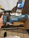 Fierăstrău vertical (pendular]Makita