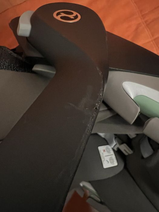 Детско столче за кола Cybex Cloud T (без база)