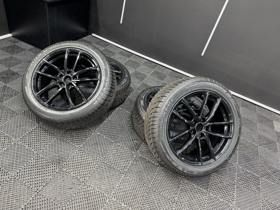 Jante 19"  5x112  8J ET45  235/50/19 M+S Noi