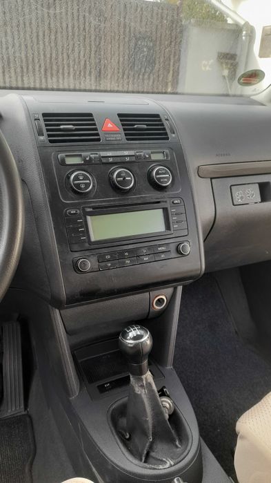 Vw Touran 1.6 benzina 2003