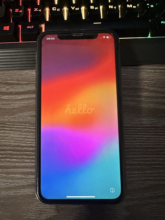 Продам Iphone 11