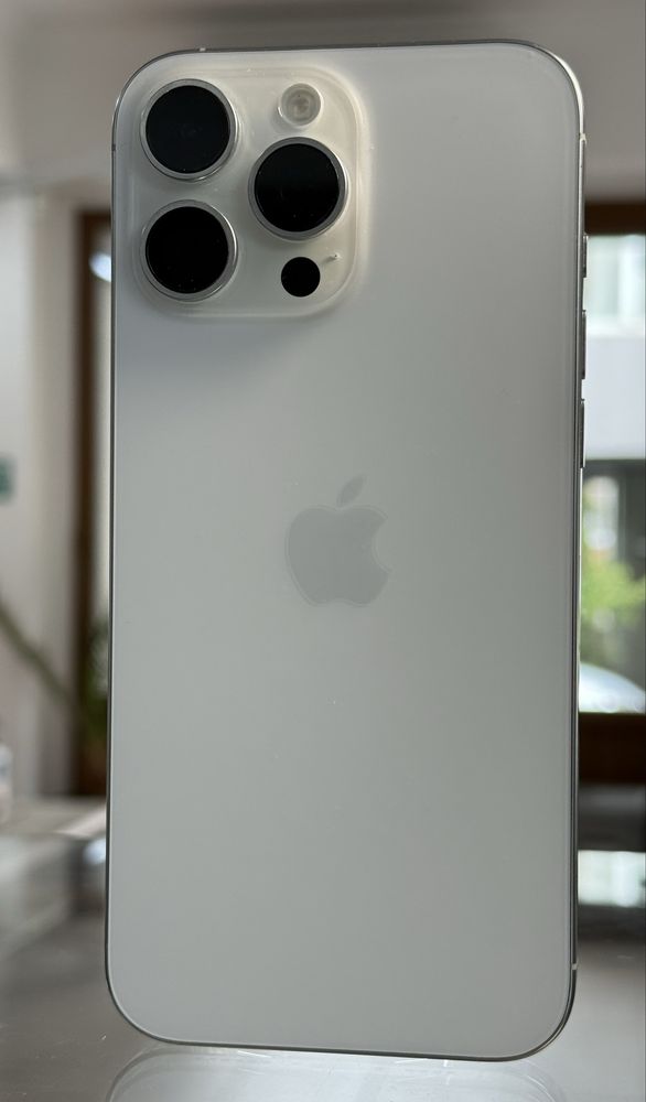 iPhone 16 Pro max 5500 lei fix